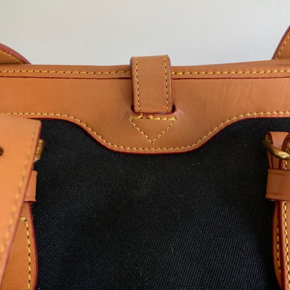 Vintage Cabriolet Shoulder Bag - Picture 4 of 6